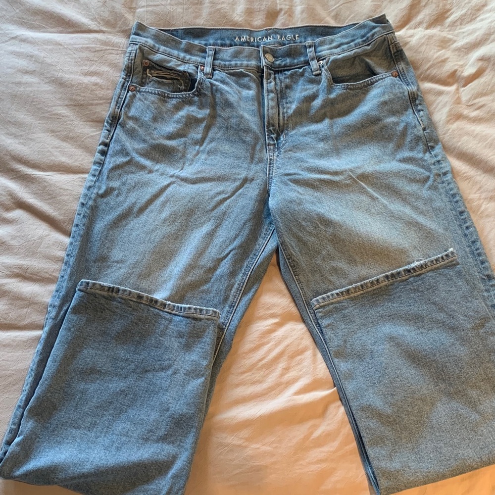 American Eagle Outfitters Light Blue High-Rise Jeans